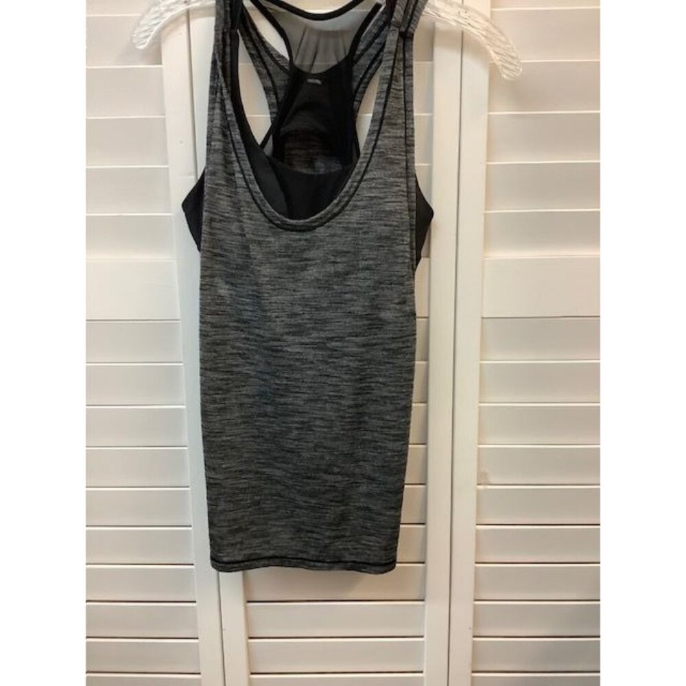 Lululemon Womens Gray Open Back Tank Top‎ With Built-In Bra (SZ6)